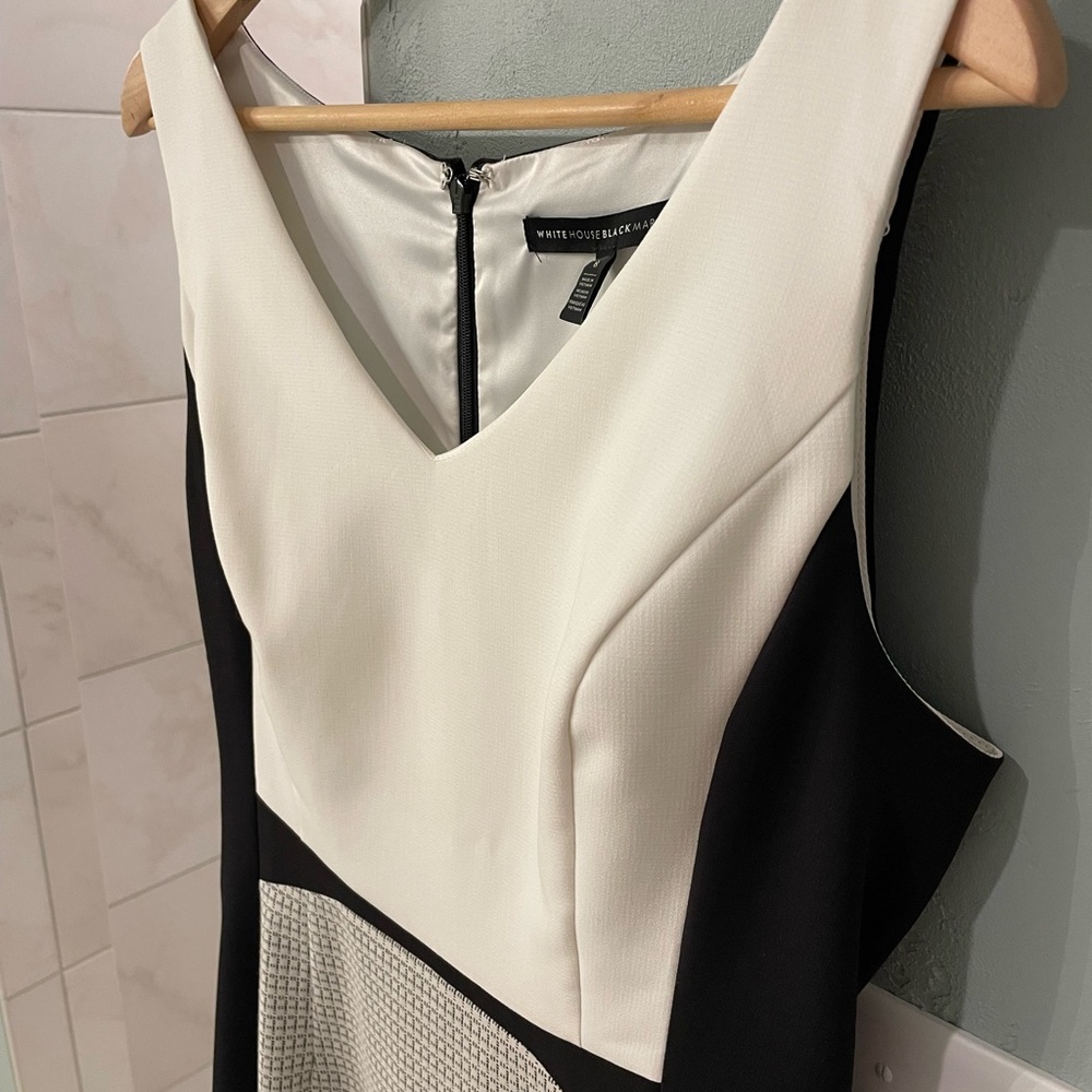 White House Black Market V-Neck Sheath Dress Black and White - Picture 3 of 9